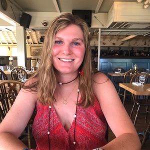 Meet your Posher, Katie